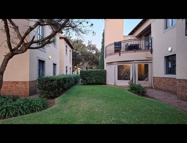 3 BEDROOM APARTMENT FOR SALE IN RAVENSWOOD